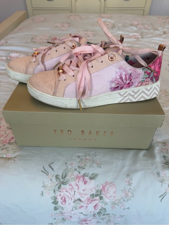 Ted Baker Shoes - Ted Baker Pink Floral Ribbon Lace Sneakers